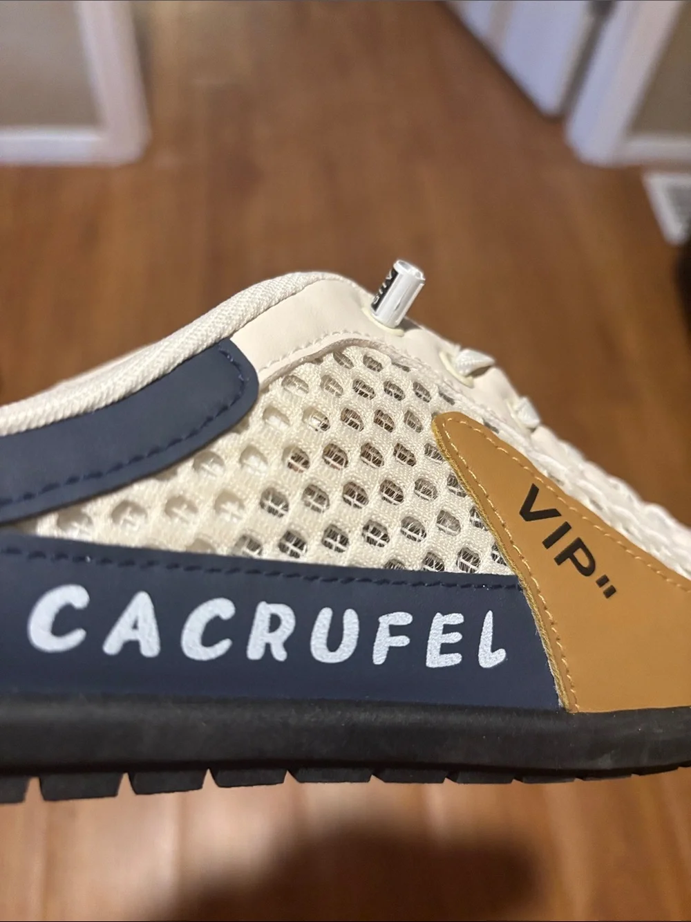 NEW Men's Beige and Navy Casual Sneakers. Size 10 1/2